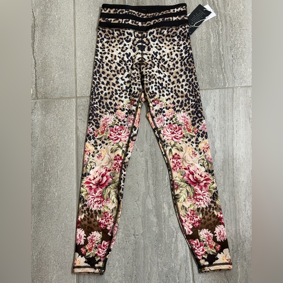 NWT Johnny Was Active Leggings - Picture 4 of 6